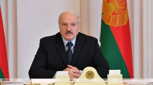 Лукашенко согласился стрелять в своих, чтобы жить — эксперт